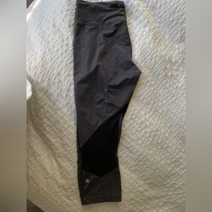 Lululemon pace rival mid rise crop 22” size 12